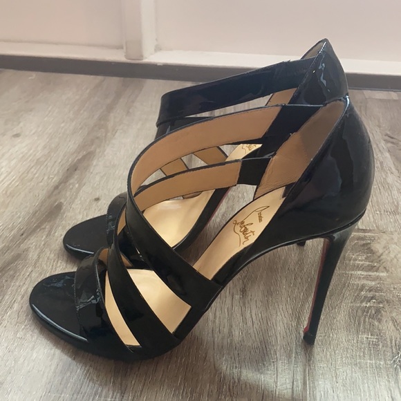 Christian Louboutin heels - Picture 3 of 6